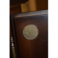 thumb-Noten vitrine wandkast van 3B Meubelen met glasdeuren en laden-6