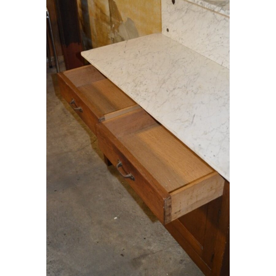 Antieke wastafel kast met marmeren blad en facet spiegel-6