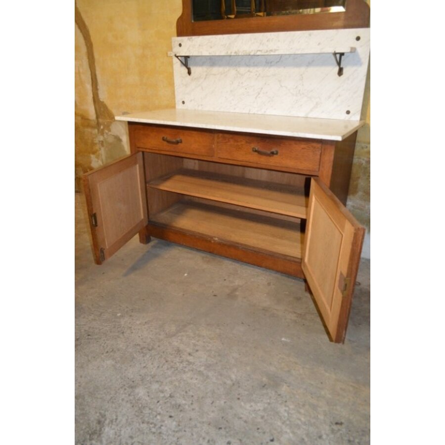 Antieke wastafel kast met marmeren blad en facet spiegel-8