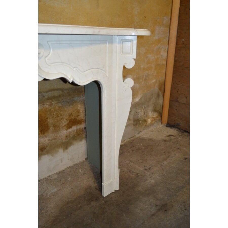 Decoratieve schouw van MDF met marmerlook afwerking-7