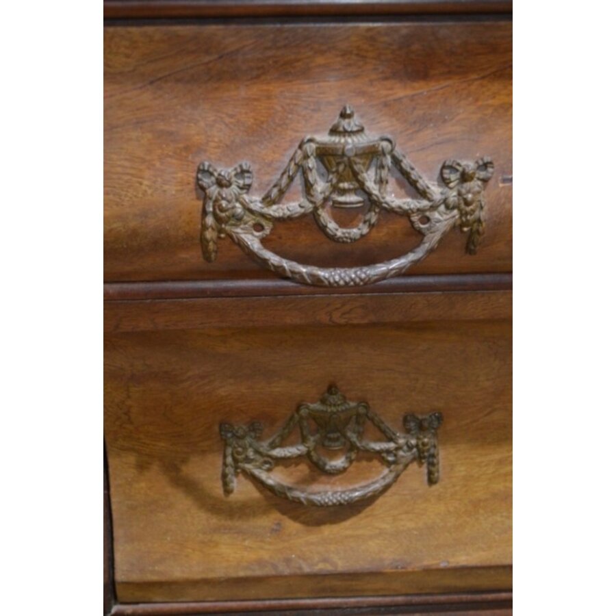 Mahonie buikkast met vitrine in Lodewijk XV stijl-9