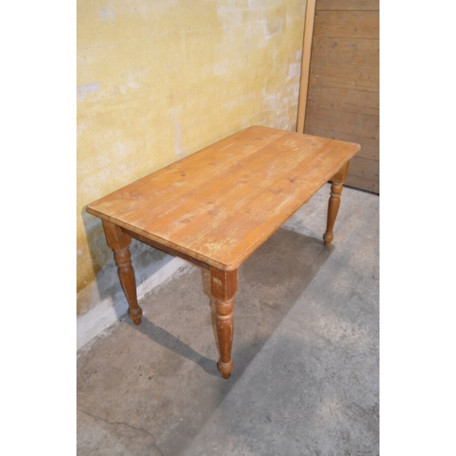 Geleefde massief grenen eettafel met lade, late jaren 60 / begin 70-3