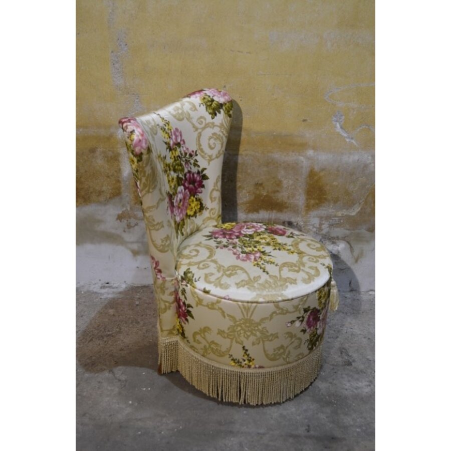 Vintage cocktail en naaikist stoeltje met satijnen bekleding, jaren 50-5