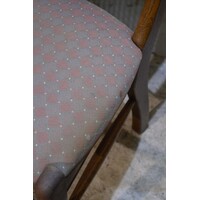 thumb-Set van 4 brocante eiken eetkamerstoelen met webbing en meerkleurige zitting-3