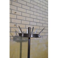 thumb-Aan Gispen toegeschreven kapstok met chromen stang en draaibare kroon-2