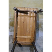 thumb-Rustieke cafétafel van zwart gelakt hout met gedraaide poten-6