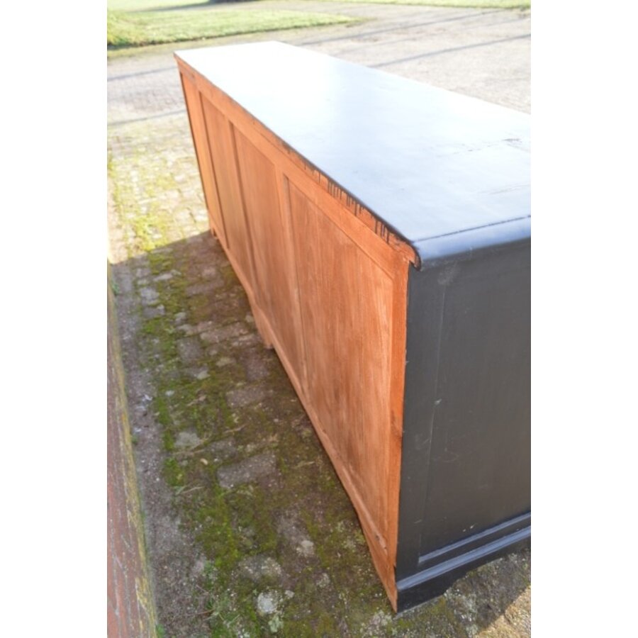 Vintage dressoir van massief teakhout zwart geschilderd met schuifdeuren-10