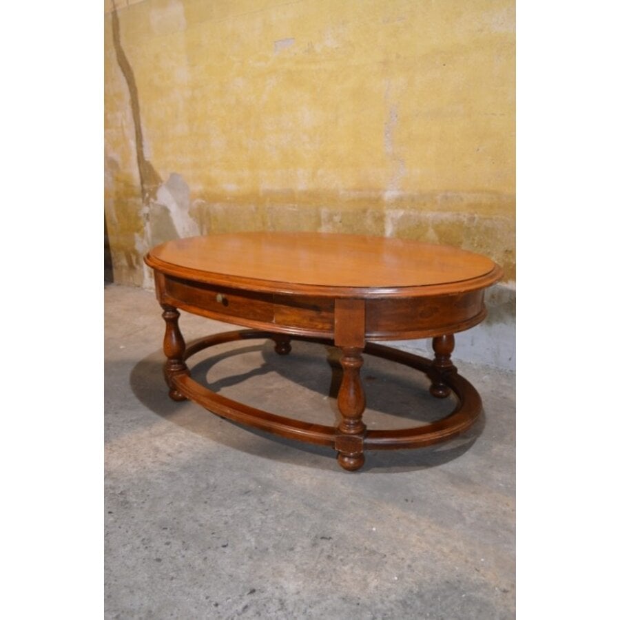 Klassieke grote ovale salontafel van mahonie-2