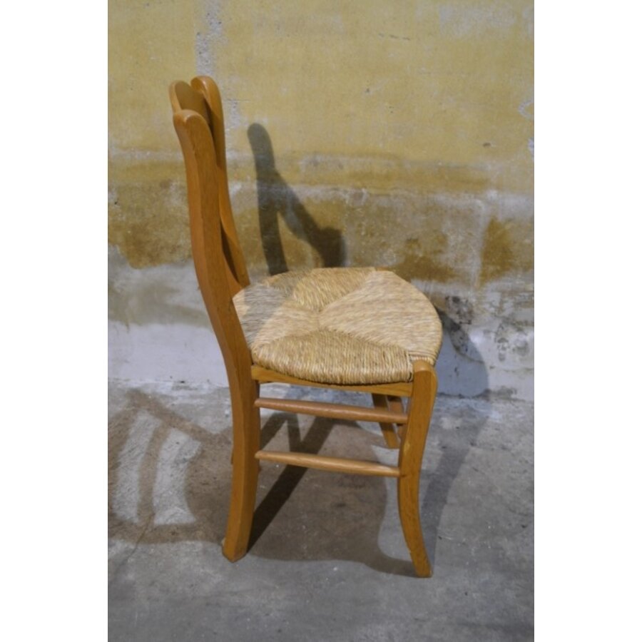 Hollands eikenhouten stoeltje uit de jaren 50 met biezen zitting-3