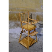 thumb-Midcentury poppen- of kinderstoel uit de jaren 50 met omklapbare tafel-1