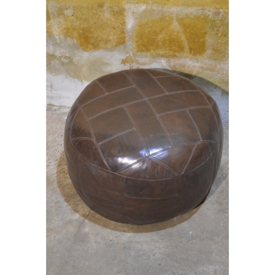 Grote zware leren poef uit de jaren 70-5