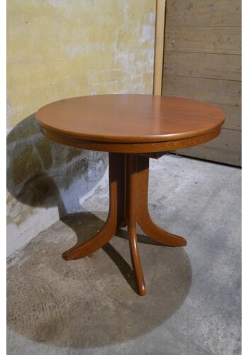 Ronde uitschuifbare eettafel Engels 