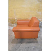thumb-Oranje leren design fauteuil met metalen pootjes-5