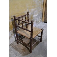 thumb-Klassieke Bobbin hoekstoel met verfijnd vlechtwerk – Spinnenkopstoel-3