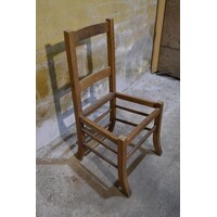 thumb-Antiek houten kinderstoeltje van massief beukenhout – circa 1920-1