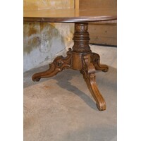 thumb-Antieke ovale salontafel met voet van van gesneden eikenhout-5