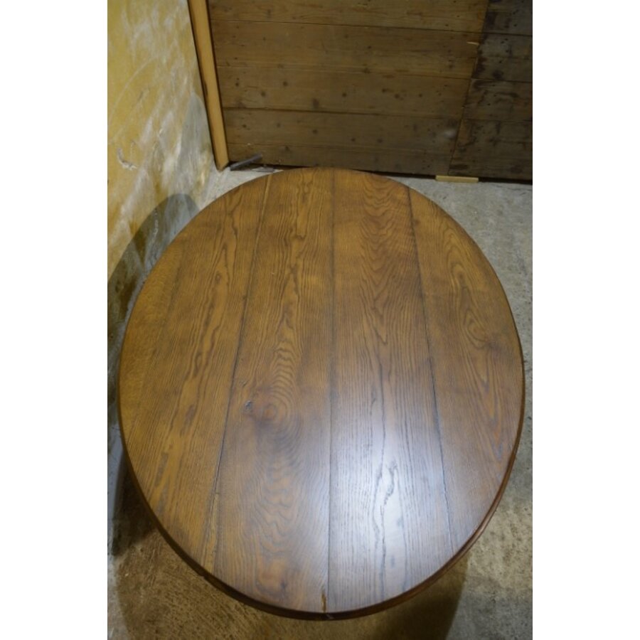 Antieke ovale salontafel met voet van van gesneden eikenhout-6