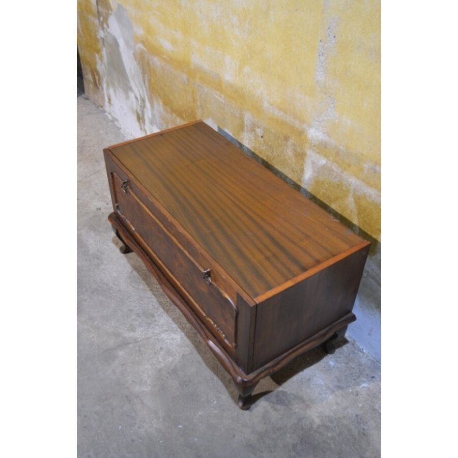 Vintage Engels lowboard op Queen Ann-pootjes – jaren 70-4