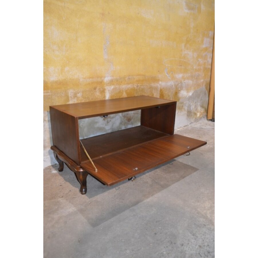 Vintage Engels lowboard op Queen Ann-pootjes – jaren 70-6