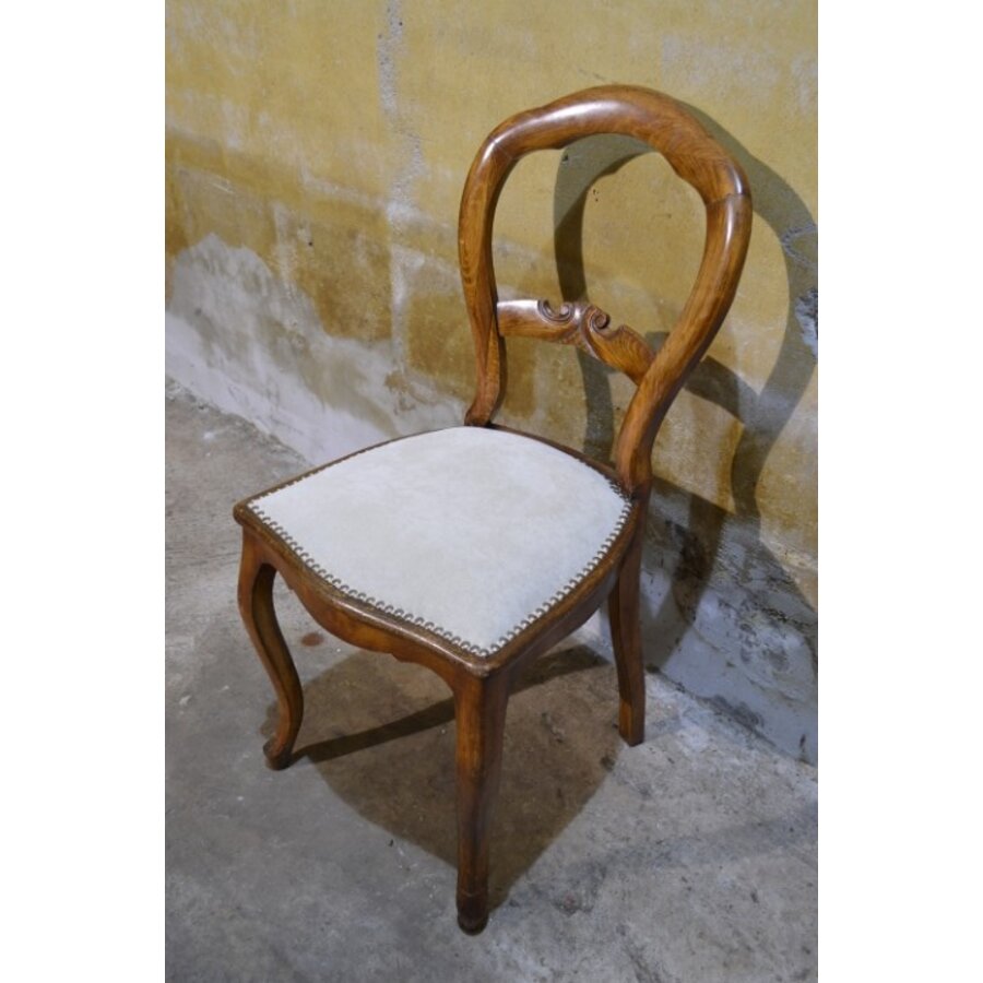 Engelse stoel met medaillonrugleuning circa 1880 – Vintage design-2