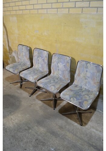 Retro draaistoelen 4 stuks 