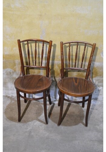 Vintage gebogen houten stoelen 