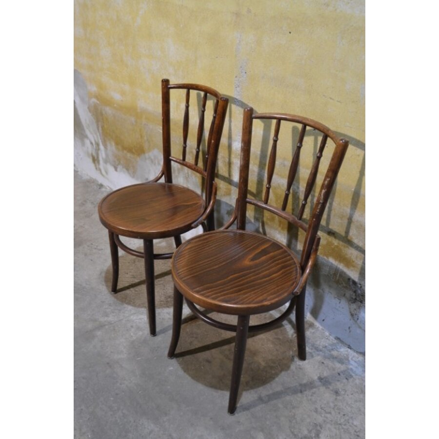 Vintage stoelen van gebogen hout in Thonet stijl-4