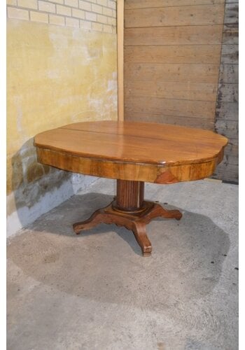 Antieke Art Nouveau eettafel 