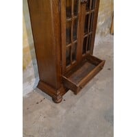 thumb-Donker eiken vitrinekast met lade-4