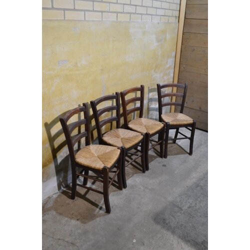 4 landelijke keukenstoelen 