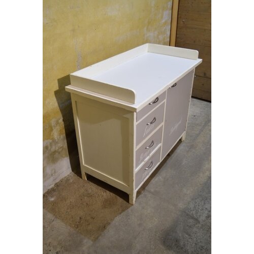 Vintage commode kinderkamer 