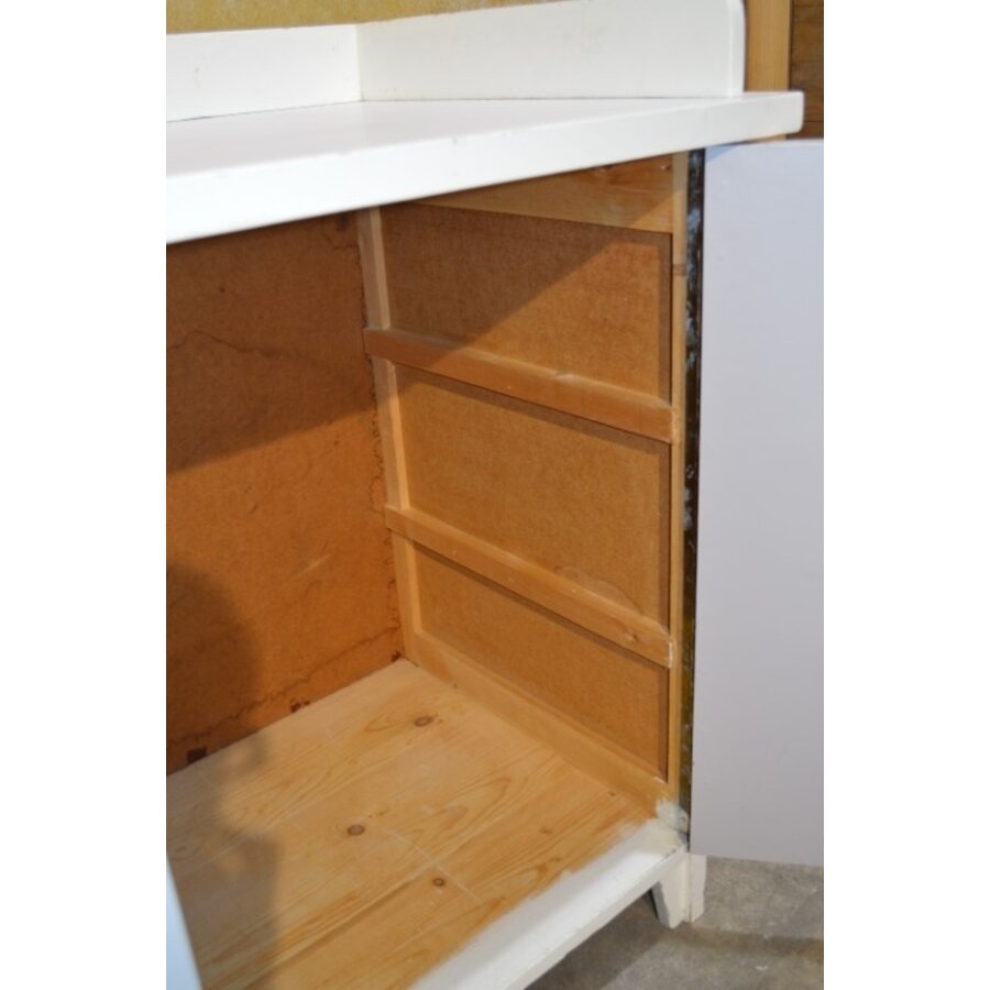 Vintage commode voor kinderkamer met lades en kastje-8