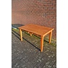 Grenen eettafel met lade
