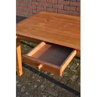 thumb-Grenen eettafel met lade en demontabele poten-5