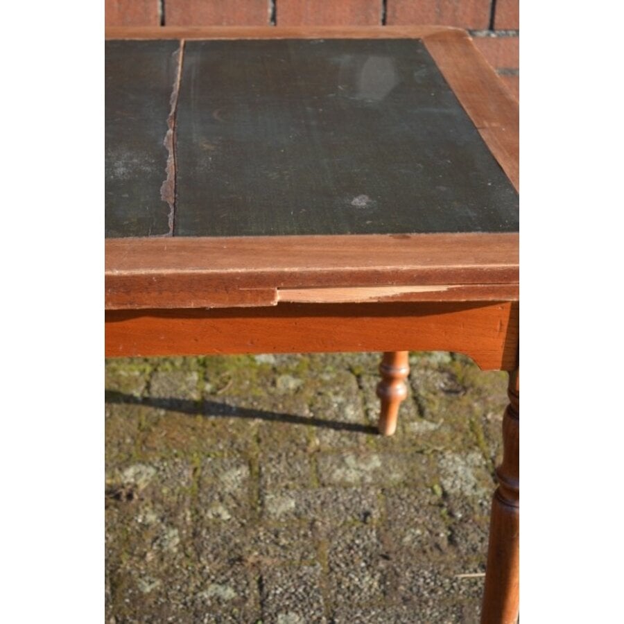 Antieke uitschuifbare eettafel met leren blad en mahoniehout-3