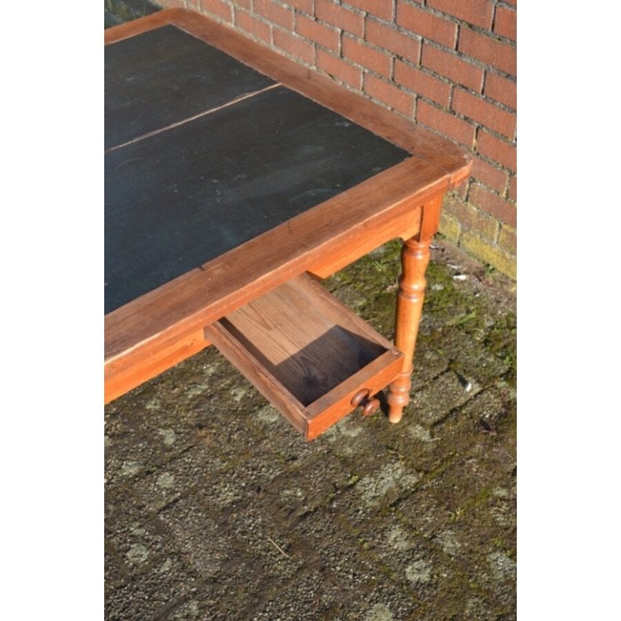 Antieke uitschuifbare eettafel met leren blad en mahoniehout-7