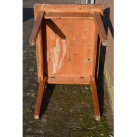 thumb-Antiek grenen bijzettafeltje met geleefde uitstraling-7