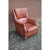 LoodsVol, Tweedehands Engelse Bendic International Chesterfield fauteuil van cognackleurig schapenleer