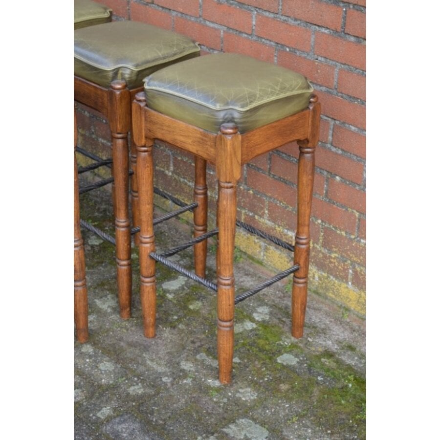 Set van 6 massief eiken barkrukken met leren zitting en metalen frame – mid-century-3