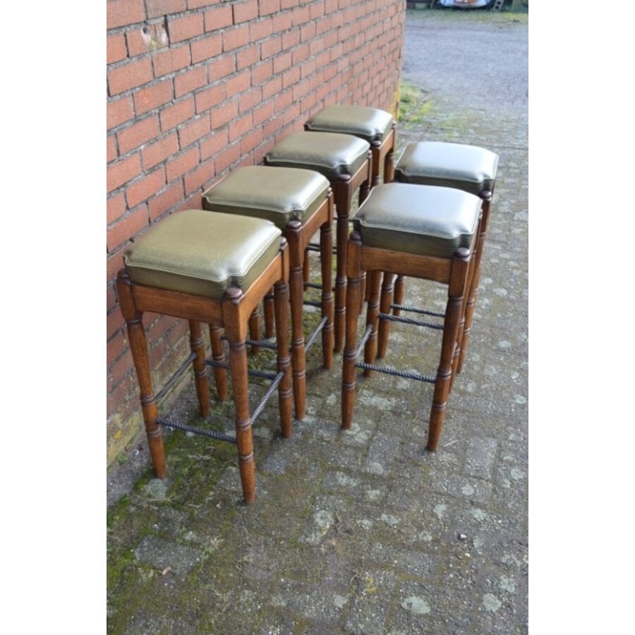 Set van 6 massief eiken barkrukken met leren zitting en metalen frame – mid-century-5