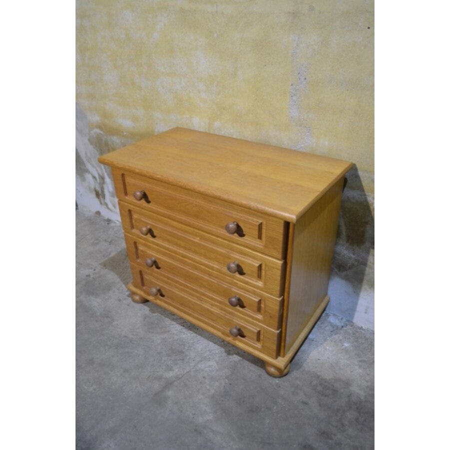 Vintage ladenkastje van blank eikenfineer met vier lades – jaren 70-3