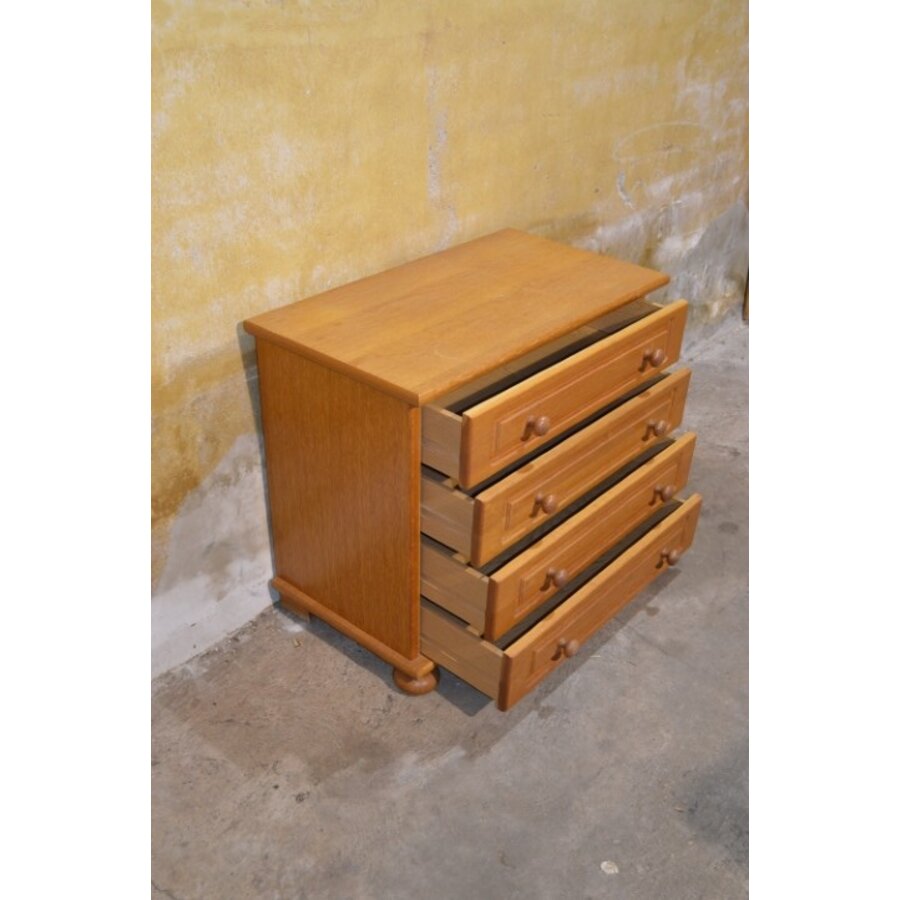 Vintage ladenkastje van blank eikenfineer met vier lades – jaren 70-4