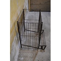 thumb-Vintage Frans metalen rek voor aardappel, groente en fruit-2