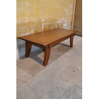 thumb-Massief donker eiken salontafel met sierlijke poten-1