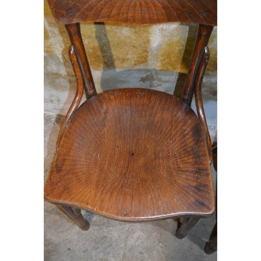 Antieke Thonet stoelen – gebogen hout met Jugendstil rugleuning-4