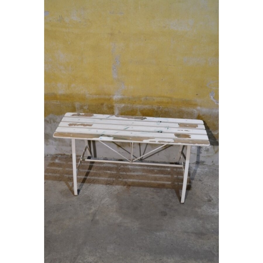 Vintage metalen bankje – hardhouten latten tuinbank-2