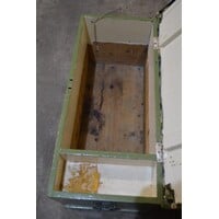 thumb-Oude grenen zitkist in groen met beklede deksel en opbergruimte-6