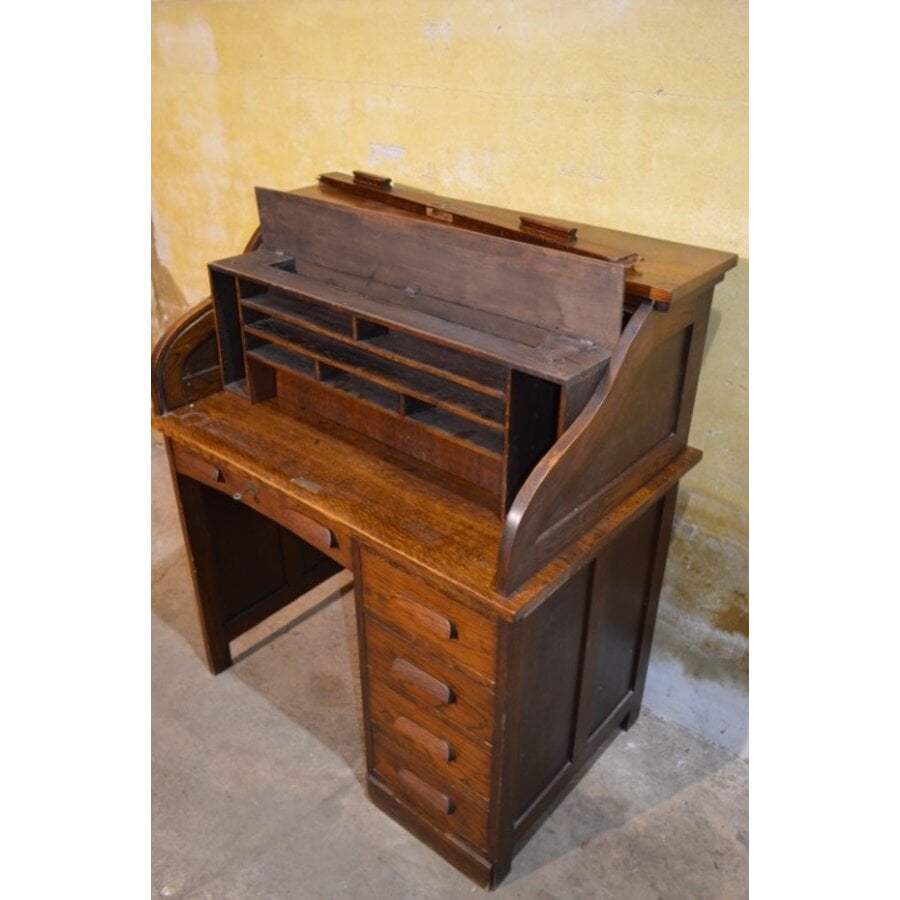 Antiek eiken bureautje met rolklep en secretaire indeling-2