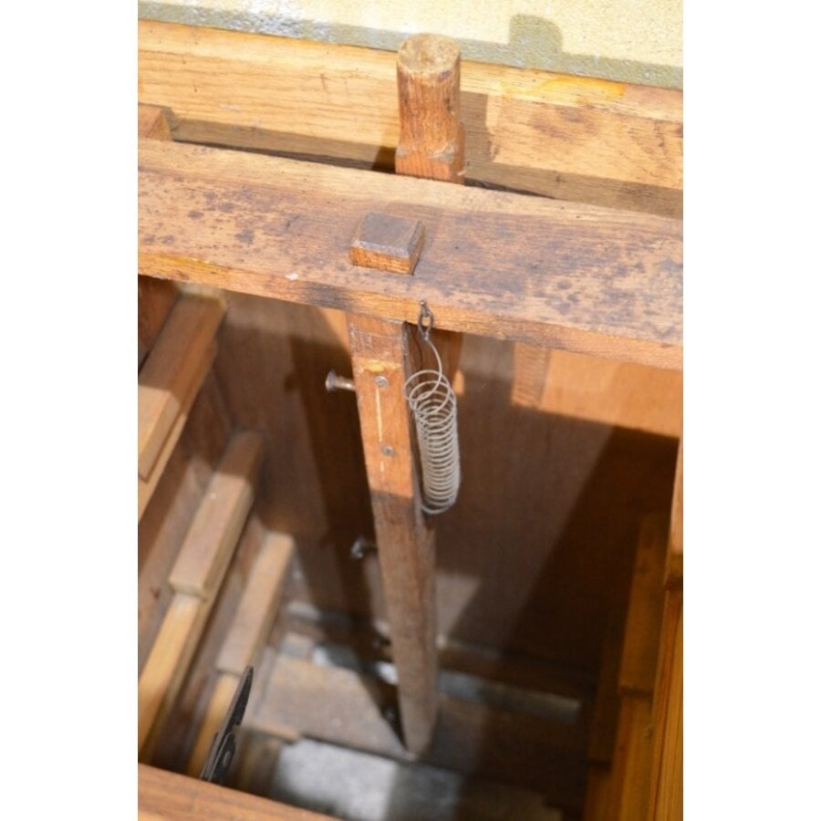 Antiek eiken bureautje met rolklep en secretaire indeling-9