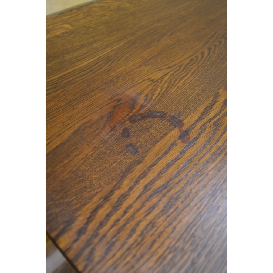 Donker eiken dressoir met schappen en laden-7